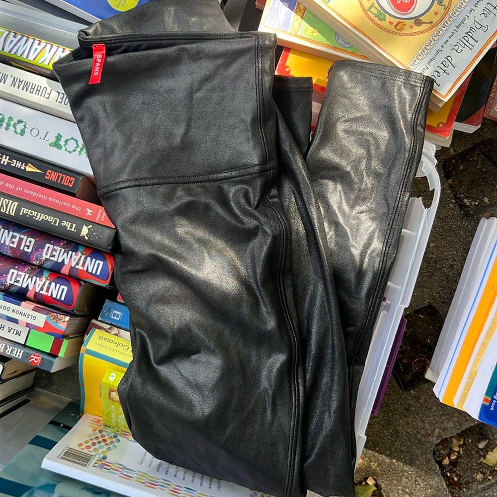 Spanx faux leather leggings